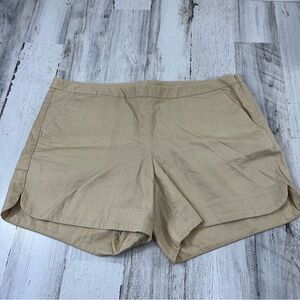 Lily Pulitzer size 8 tan short